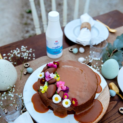 Chocolate cake with salted caramel