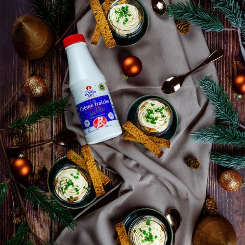 Foie gras whipped cream and gingerbread