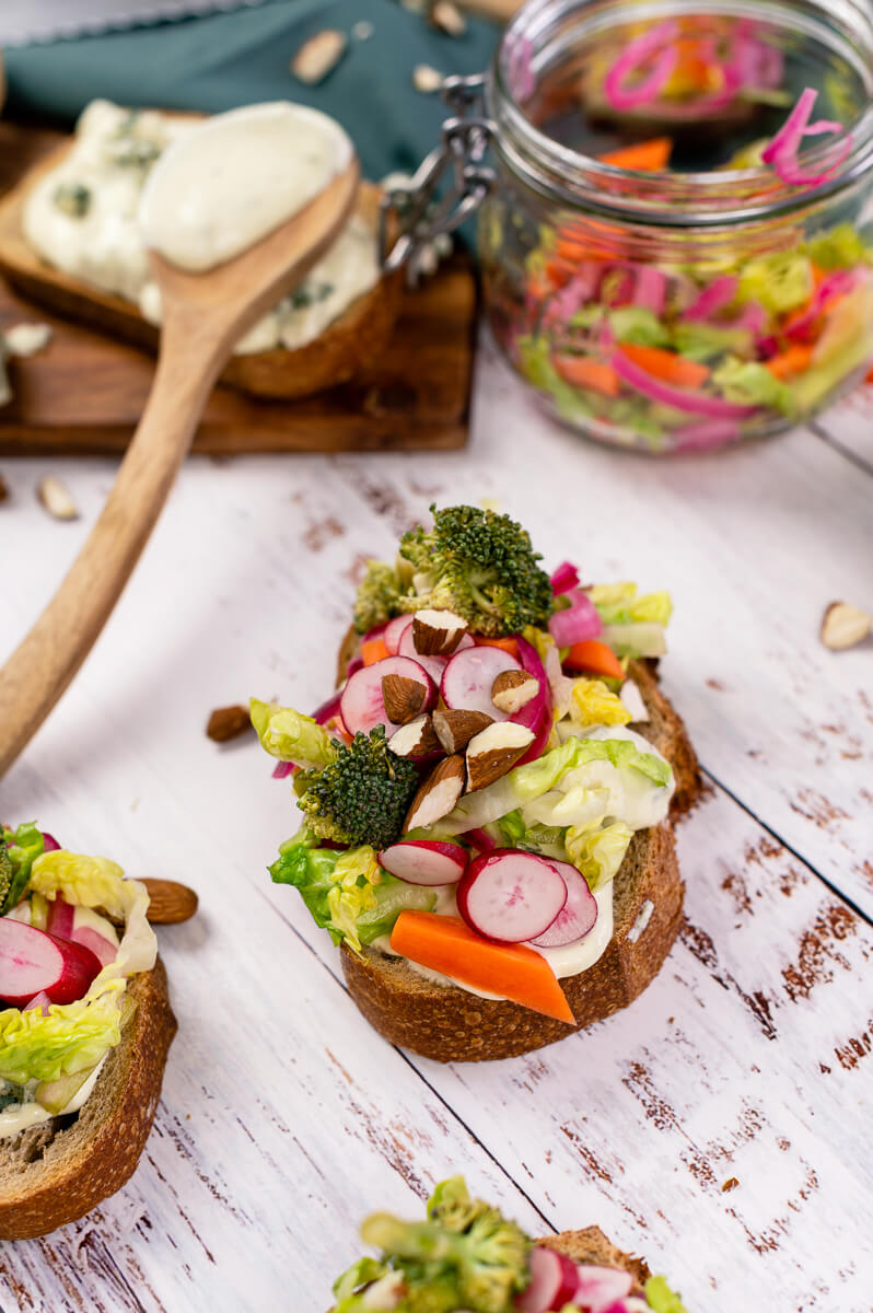 al-tartinesfromageblancpickles-web-05-2